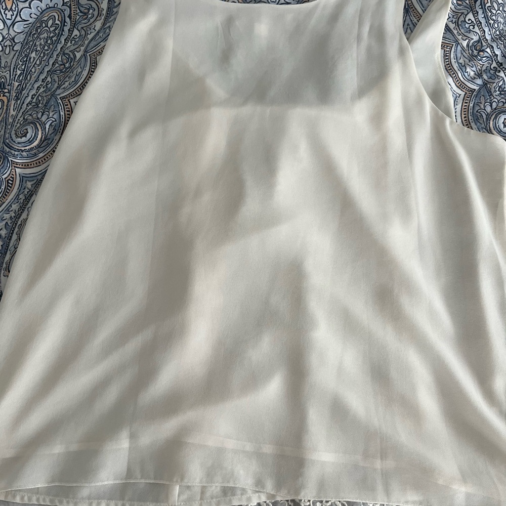 LOFT | Cream Sleeveless Blouse - Picture 10 of 15